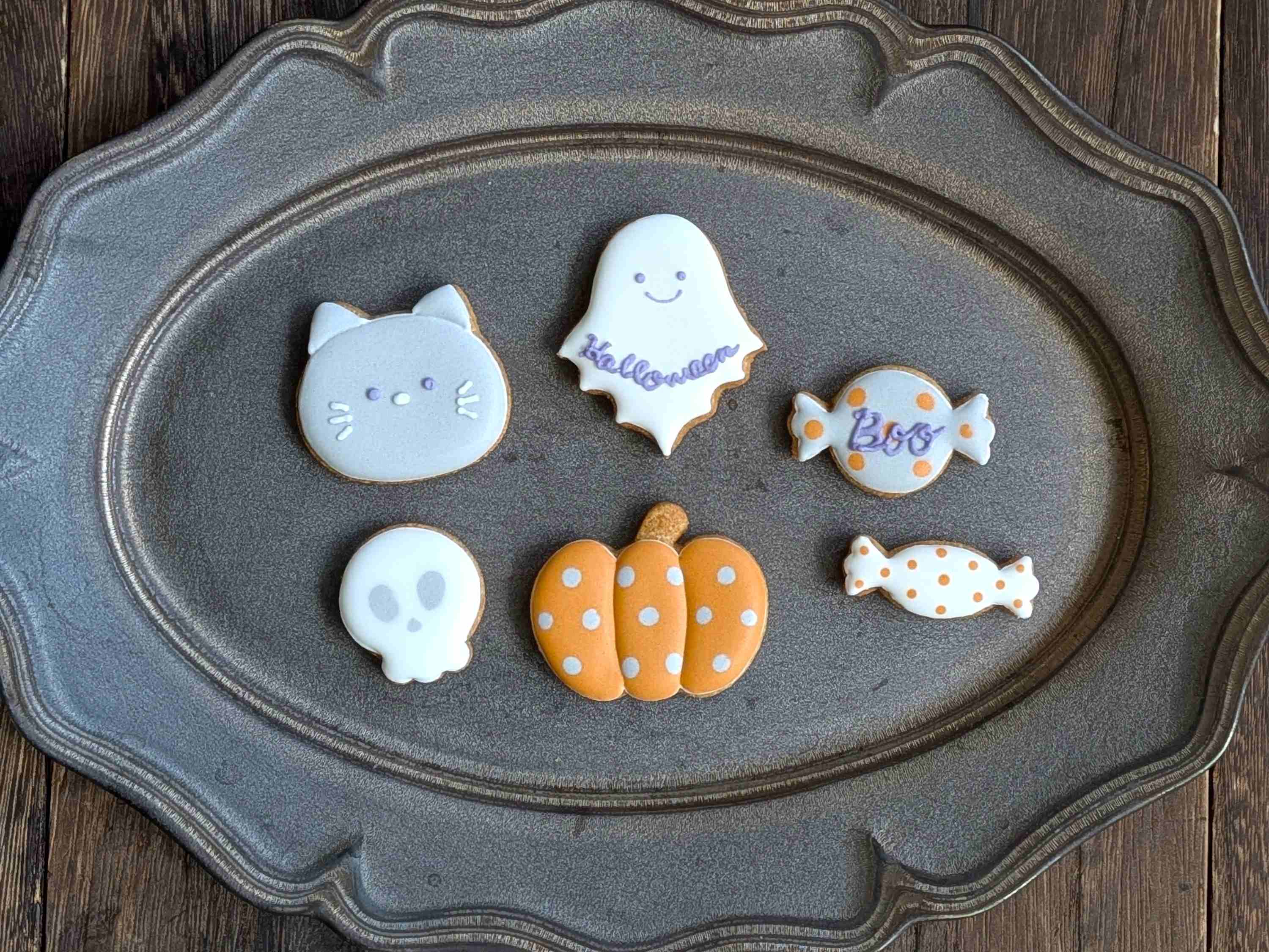 ハロウィンモチーフのアイシングクッキーをつくろう